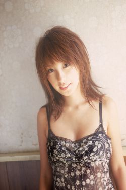 山村野花开